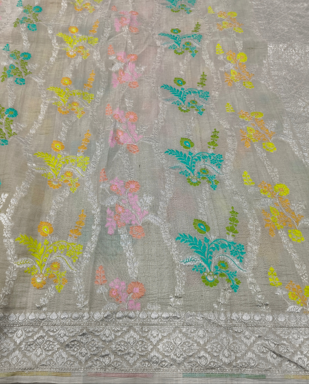 Pure tusser georgette hanloom banarasi saree