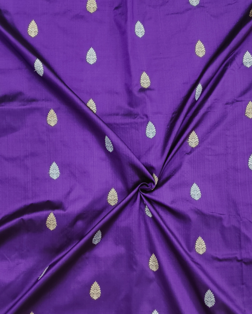 Purple pure katan silk handvowen banarasi saree