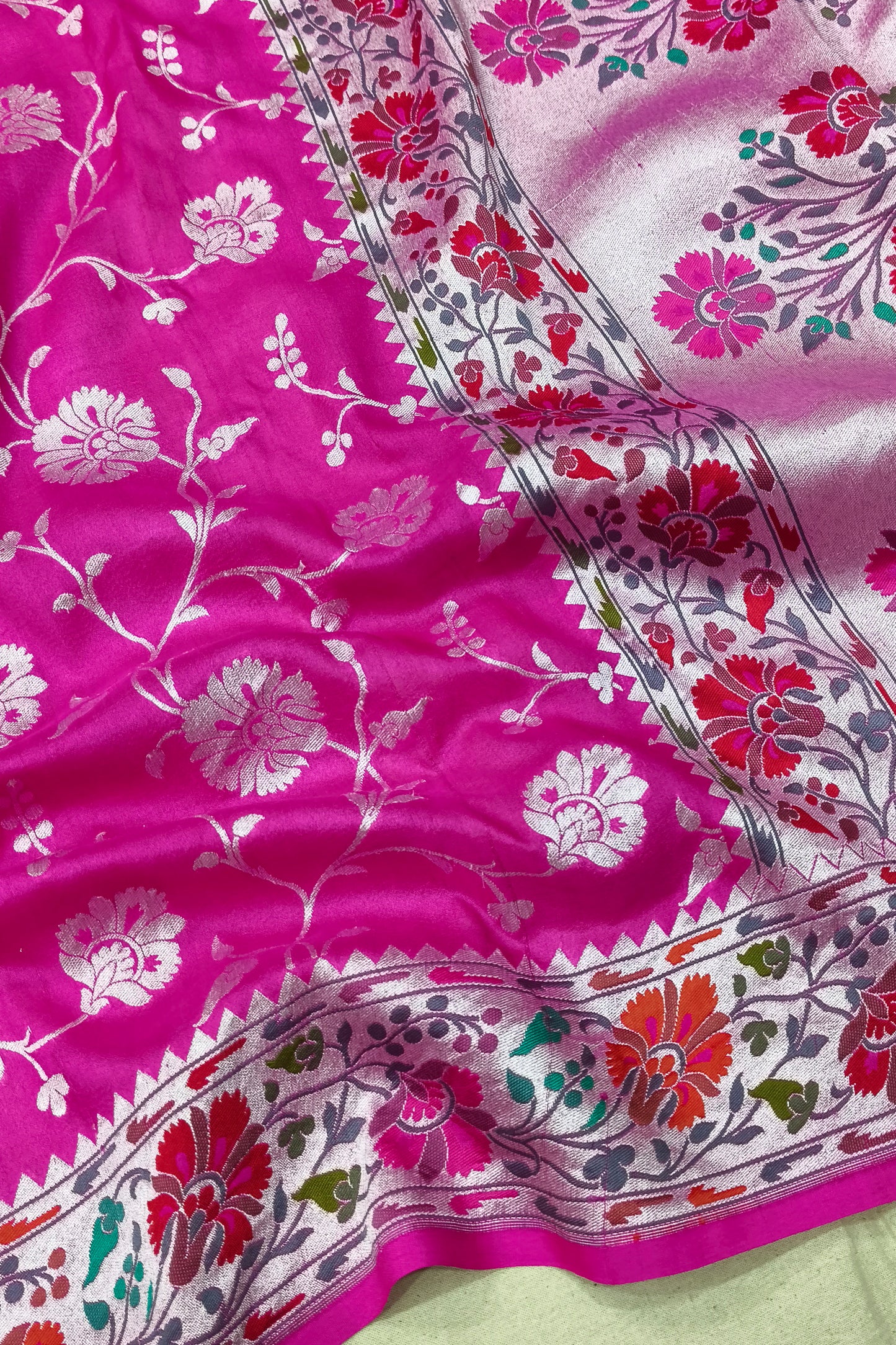 Fuchsia Megenta Pure Tussar georgette Banarasi Saree