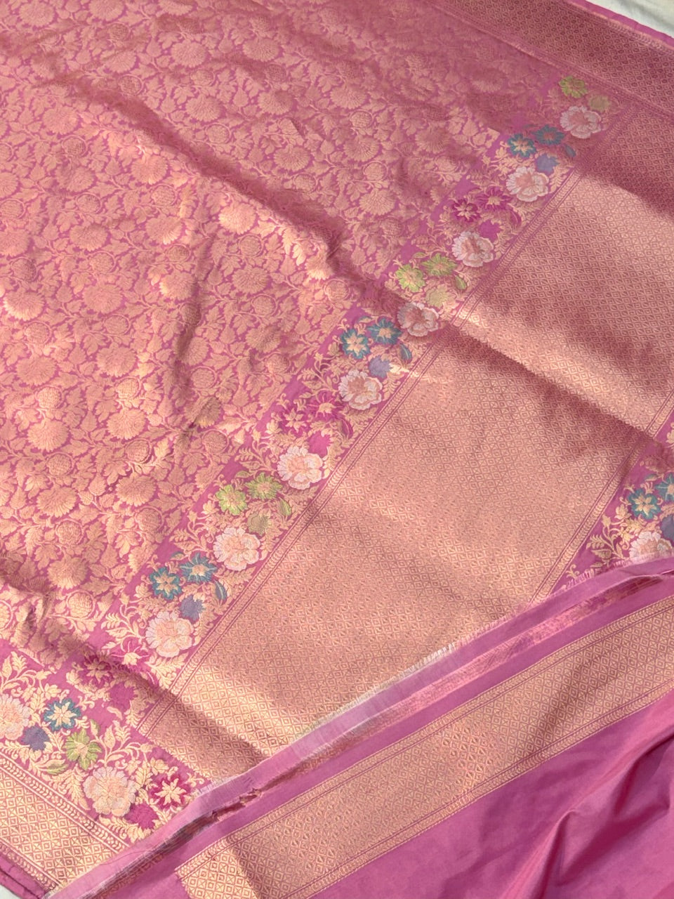 Rose Bloom Pure katan silk handvowen banarasi saree