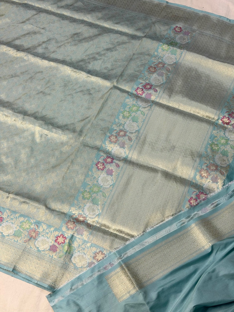 Seafoam Glow Pure katan silk handvowen banarasi saree
