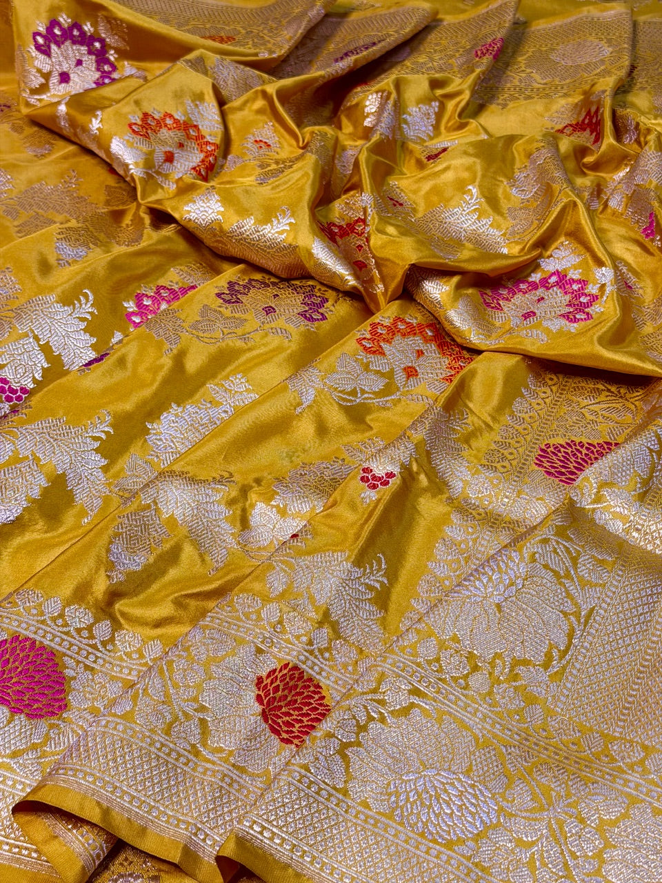 Yellow Pure Katan Silk Handwoven Banarasi Saree