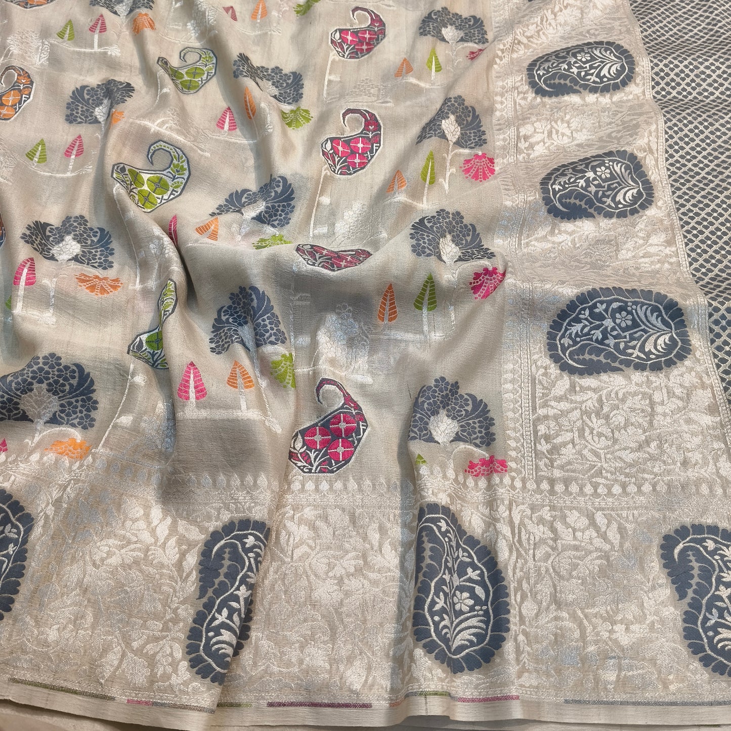 Pure tusser georgette handloom banarasi saree