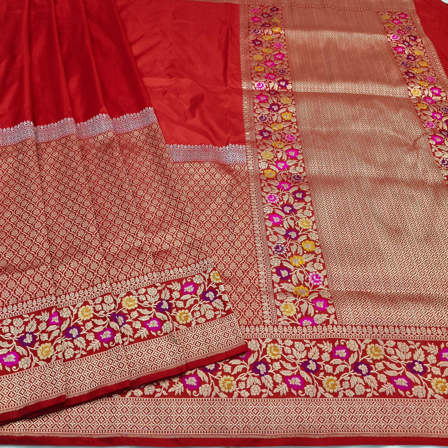 Pure katan silk handvowen banarasi saree