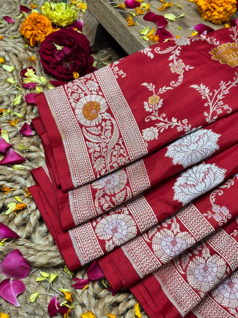 Red Banarasi Pure Katan Silk Saree | Pure Silk | Cutwork Technique | Banarasi Katan Silk Saree