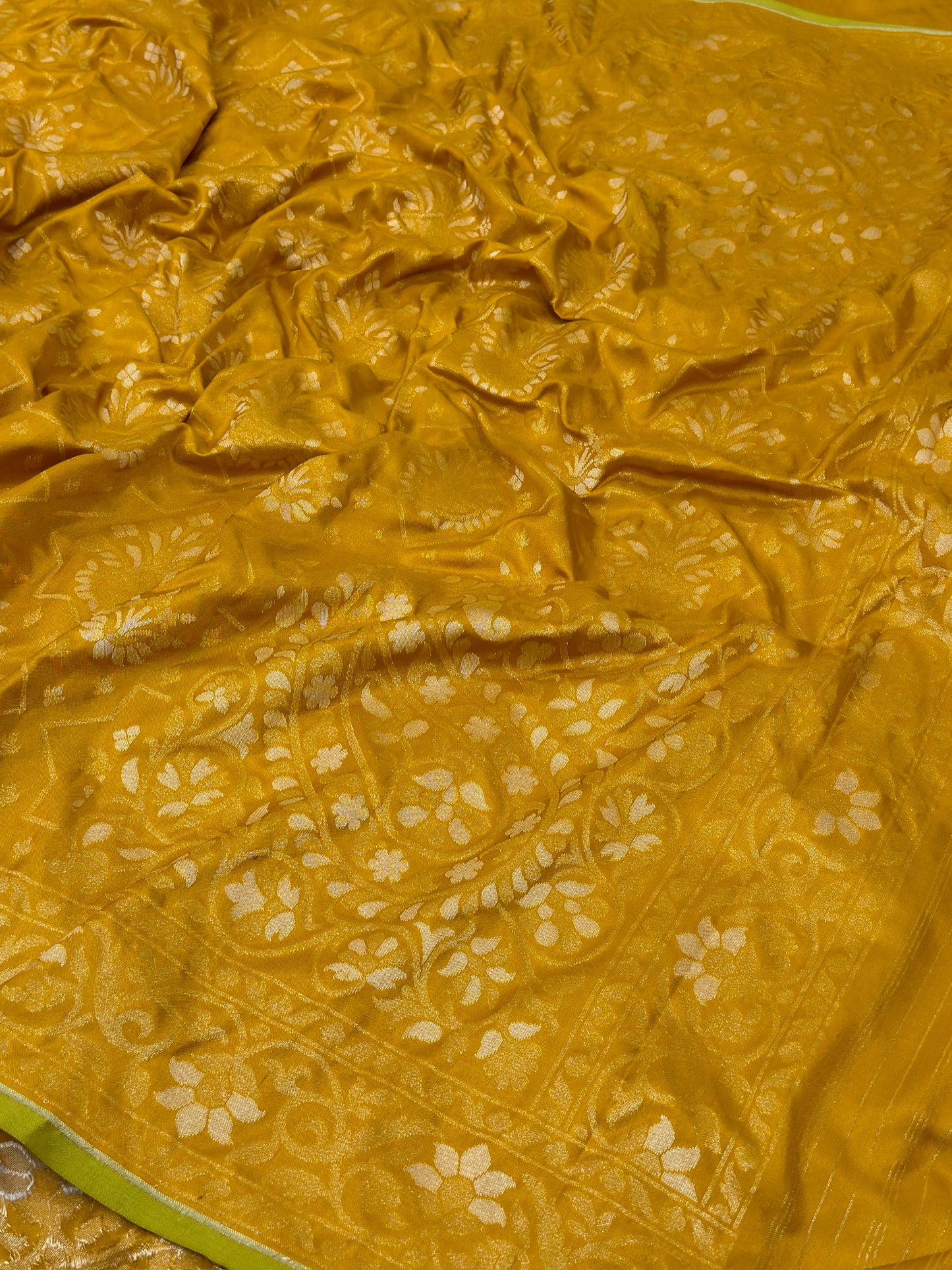 Yellow Pure Banarasi Ektara Jamdani Silk Handwoven Saree