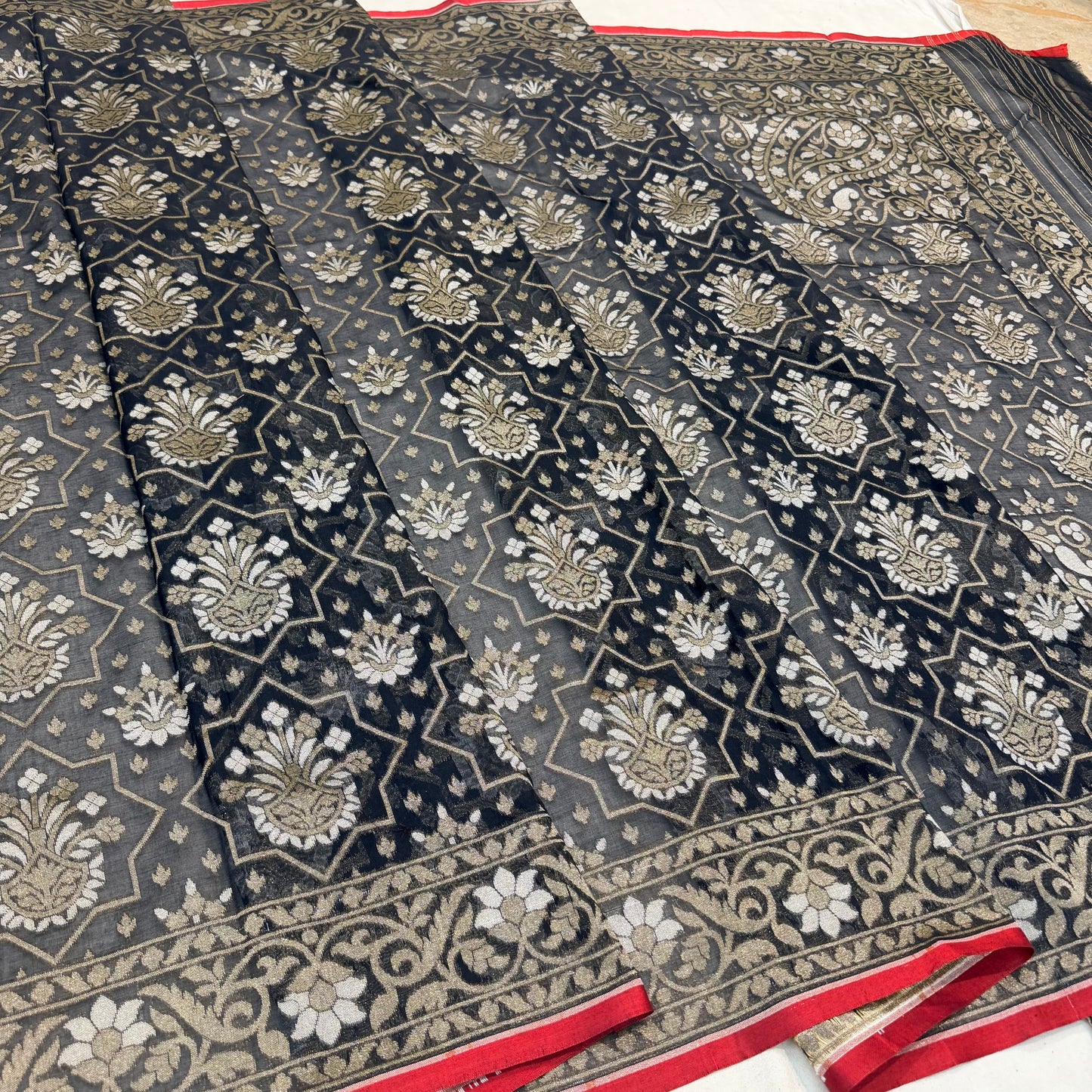 Pure Cotton Ektara Tilfi Jamdani Cutwork Banarasi Saree