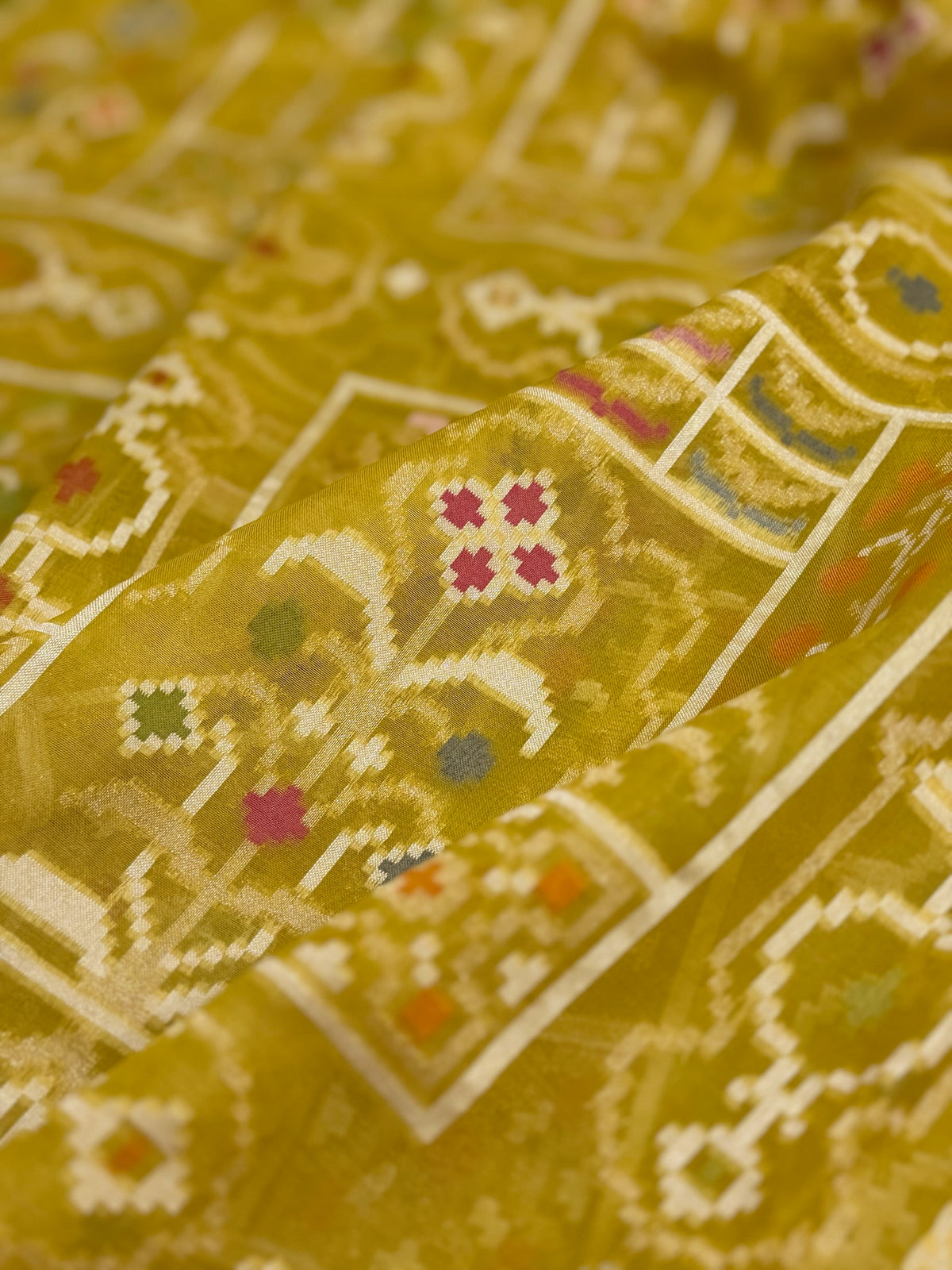 Musterd Yellow Banarasi Kora Jamdani Silk Handwoven saree