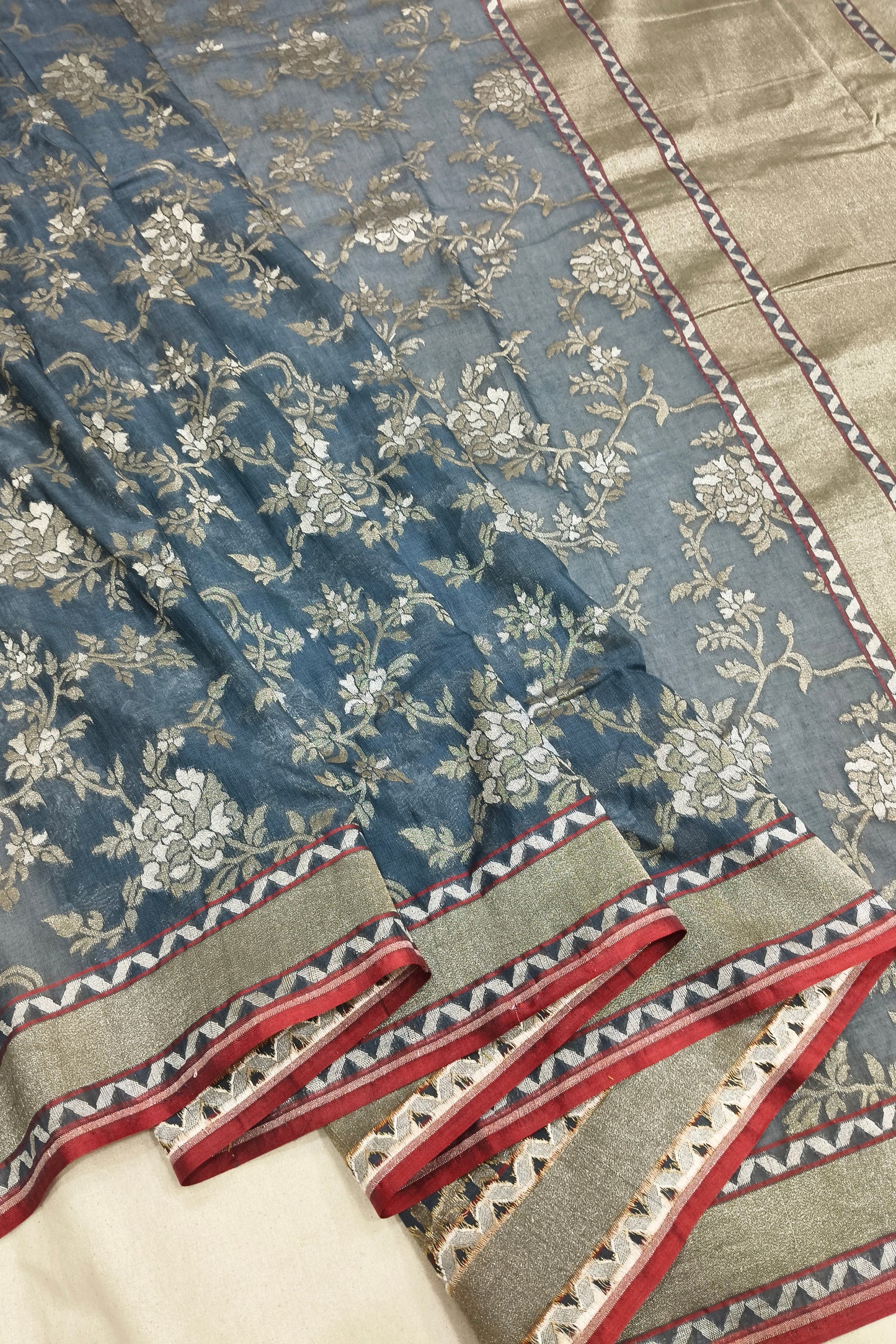 Mist Blue Pure Cotton Ektara Jamdani Banarasi Saree