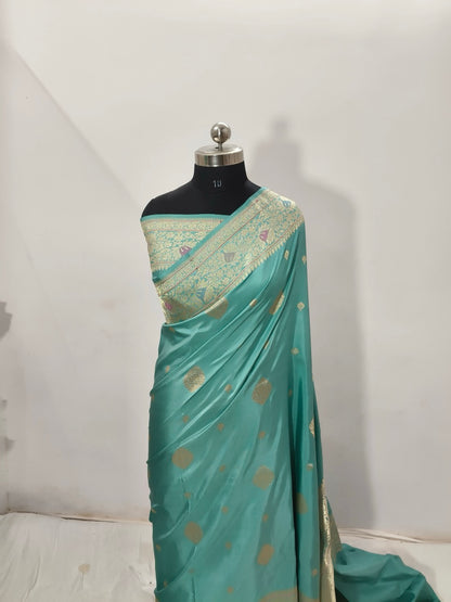 Pure Katan Silk Handwoven Banarasi Saree in Light Green