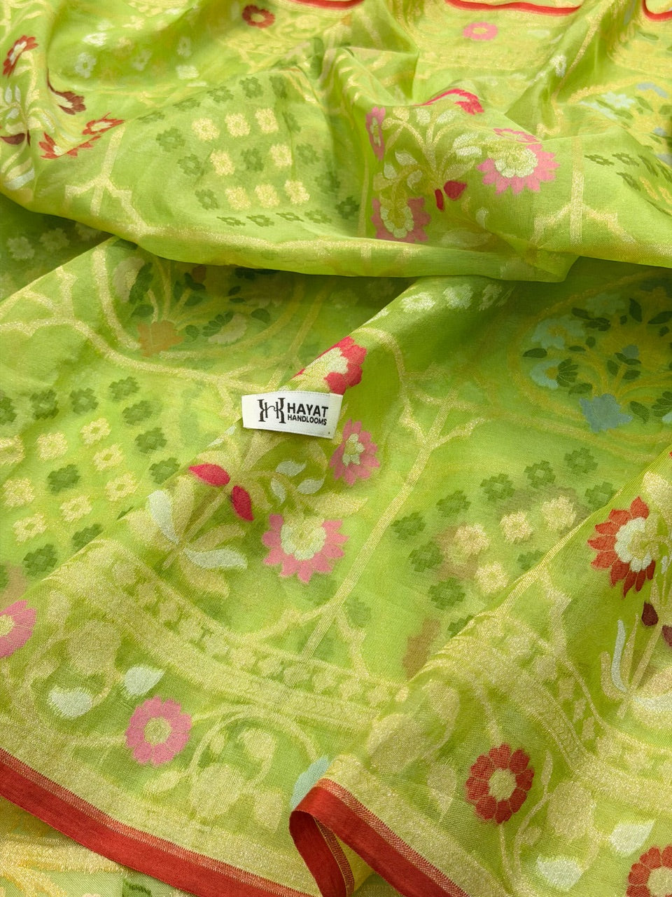 Pista Greren Banarasi Kora Jamdani Silk Handwoven Saree