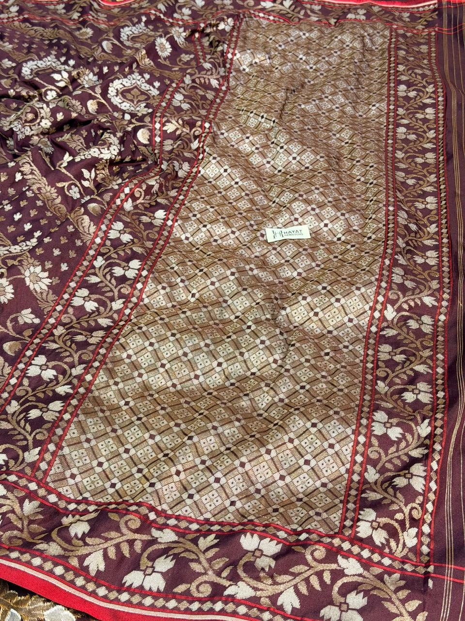 Burgundy with Beige Design Pure Banarasi Ektara Jamdani Silk Handwoven Saree