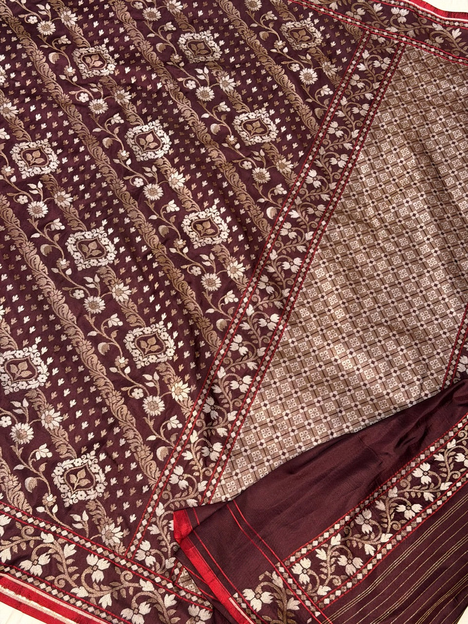 Burgundy with Beige Design Pure Banarasi Ektara Jamdani Silk Handwoven Saree