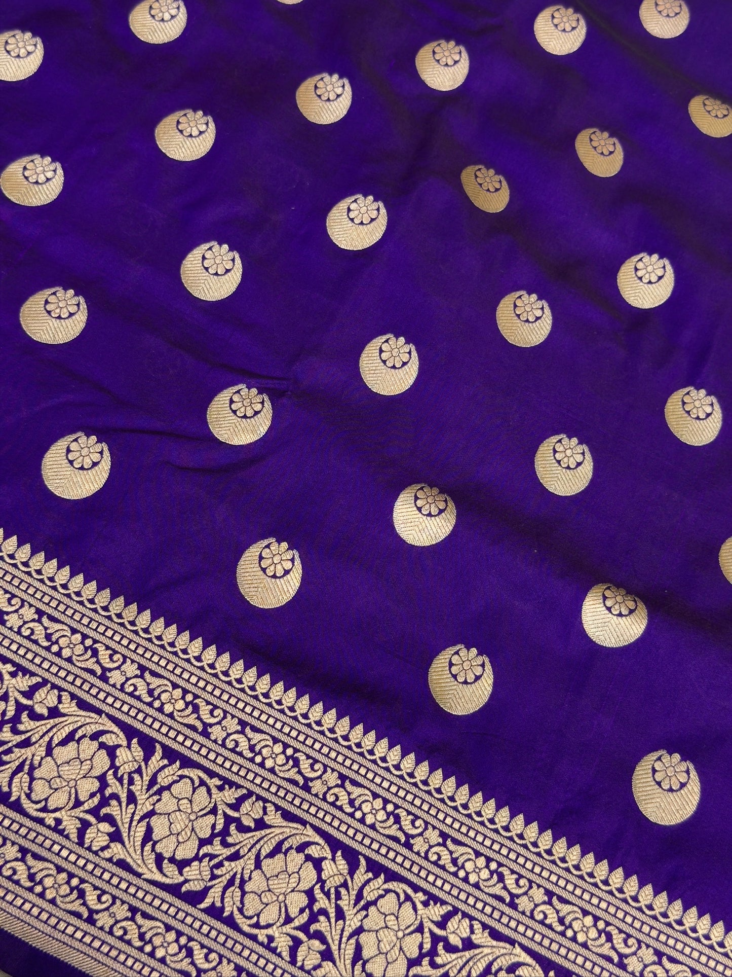 Purple Banarasi Pure Katan Silk Saree | Pure Silk | Cutwork Technique | Banarasi Katan Silk Saree
