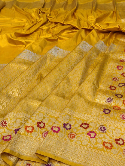 Gold Pure Katan Silk Handwoven Banarasi Saree