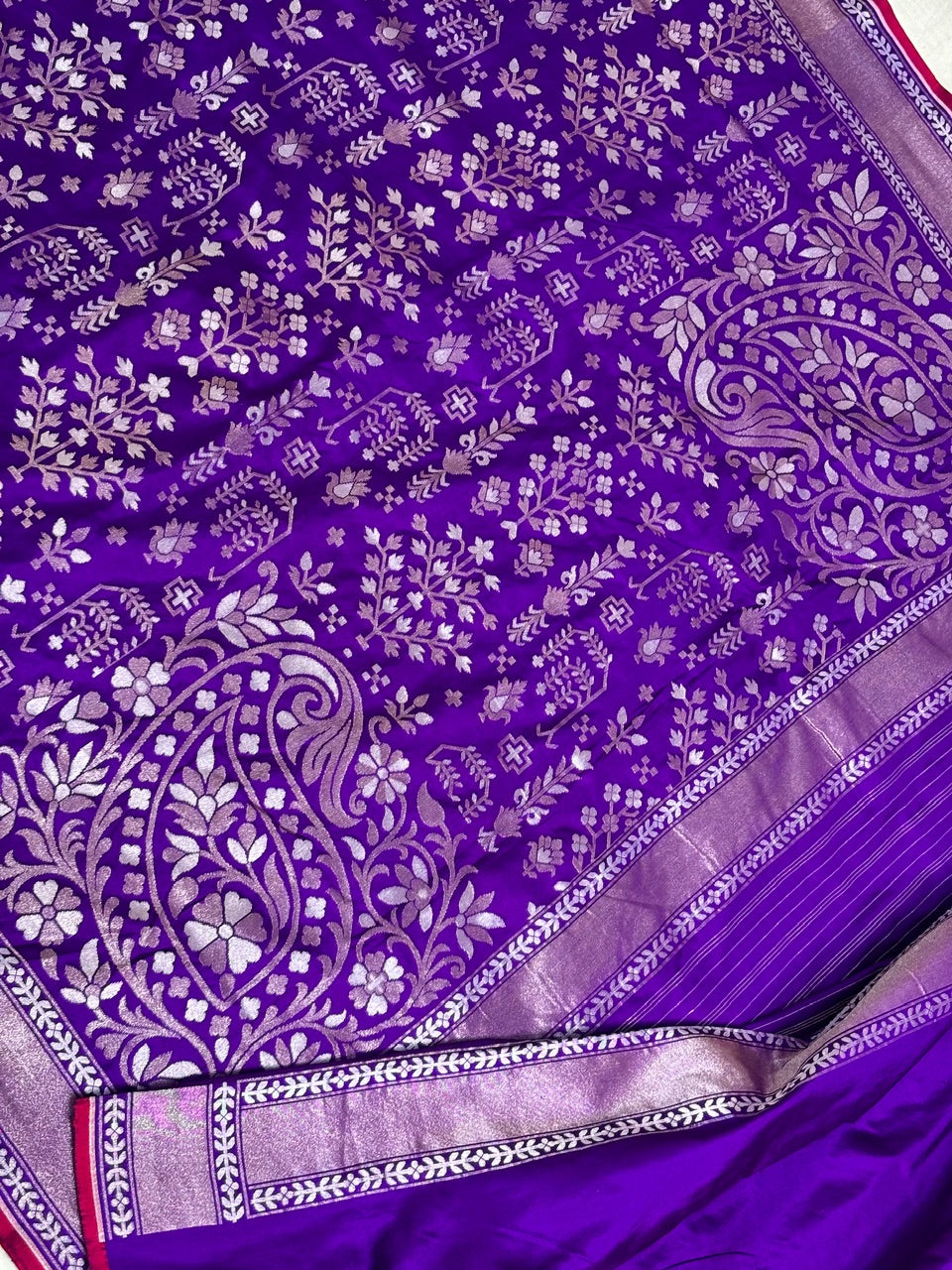 Purple Pure Banarasi Ektara Jamdani Silk Handwoven Saree