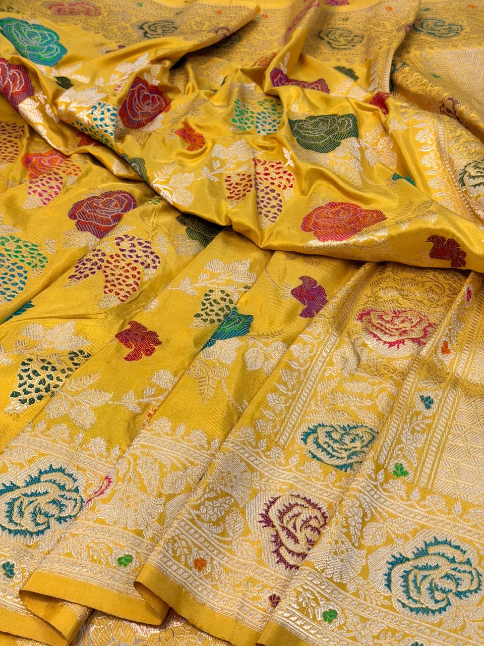 Yellow Pure Katan Silk Handwoven Banarasi Saree