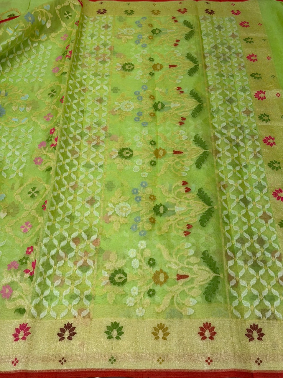 Pista Green Banarasi Kora Jamdani Silk Handwoven Saree