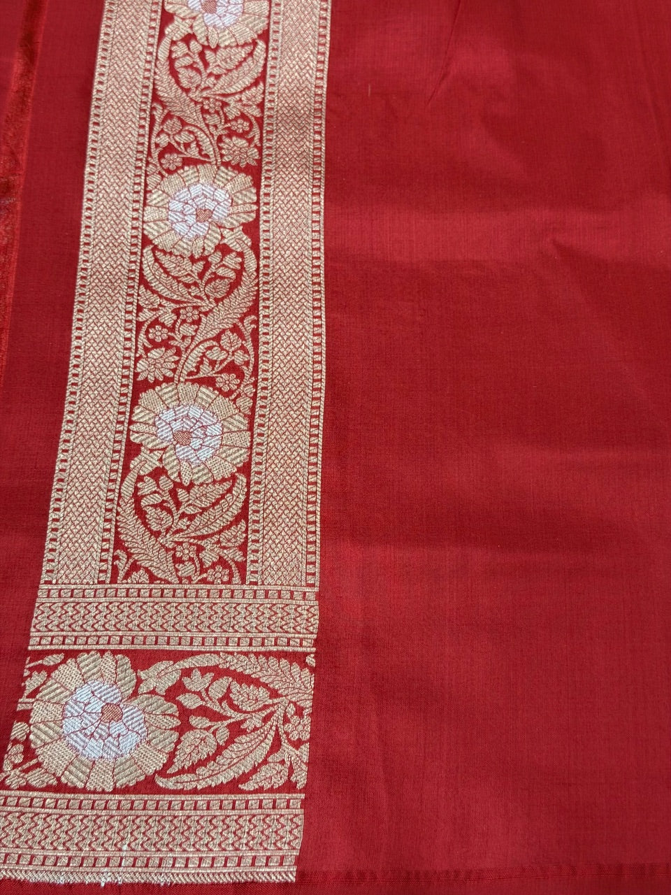 Red Banarasi Pure Katan Silk Saree | Pure Silk | Cutwork Technique | Banarasi Katan Silk Saree