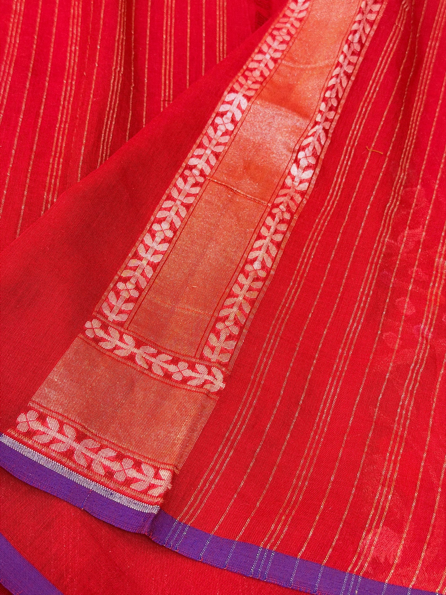 Red Pure Muslin Cotton Jamdani Silk Saree