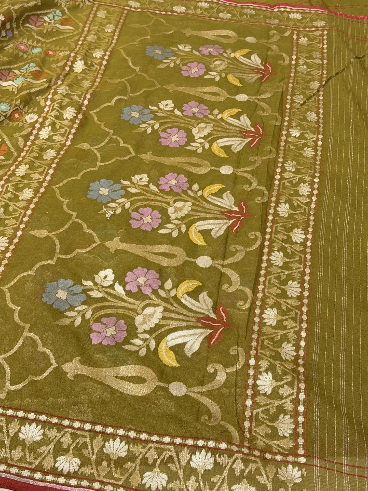 Mehndi Green Pure Muslin Cotton Jamdani Silk Saree