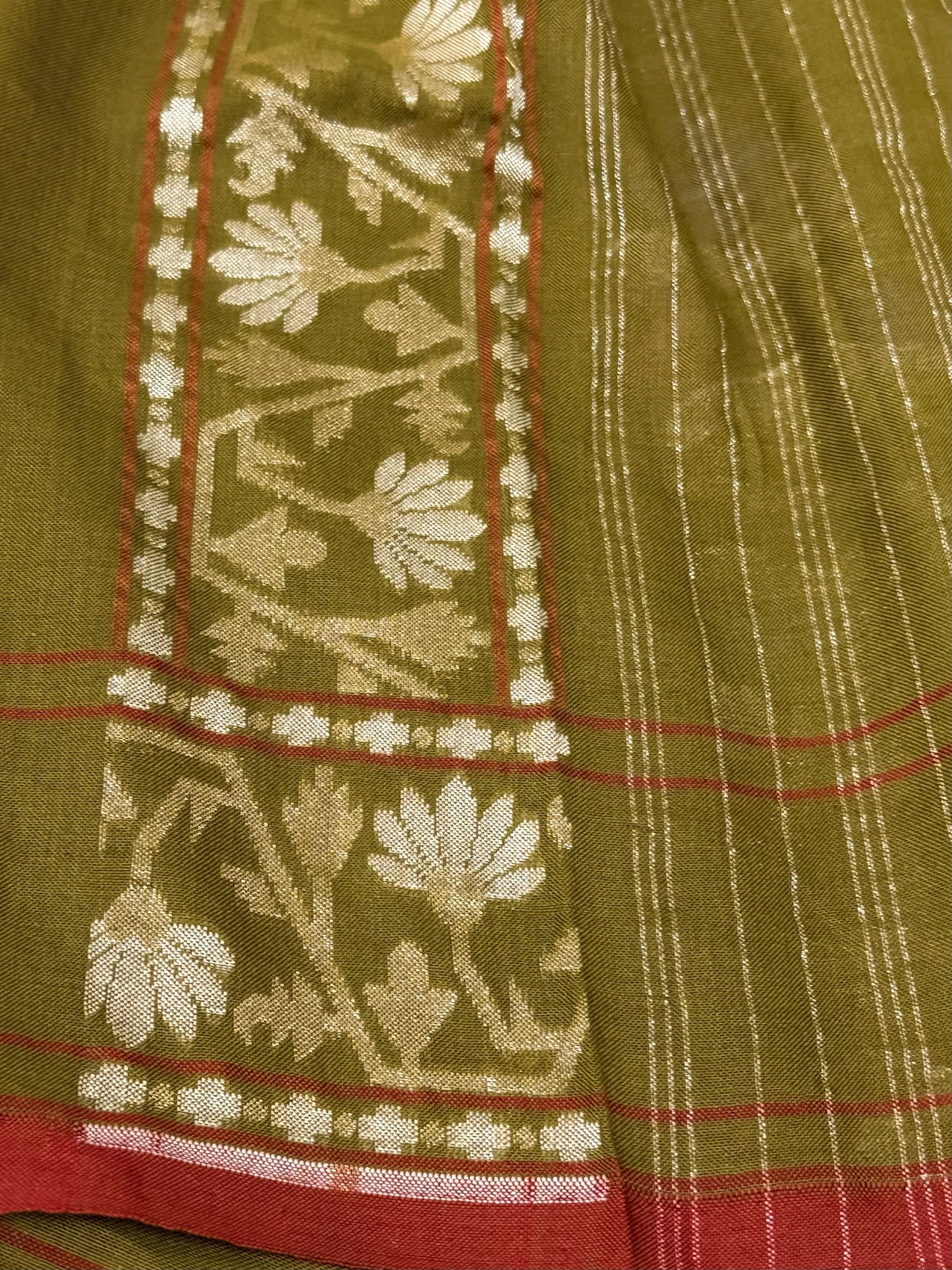 Mehndi Green Pure Muslin Cotton Jamdani Silk Saree