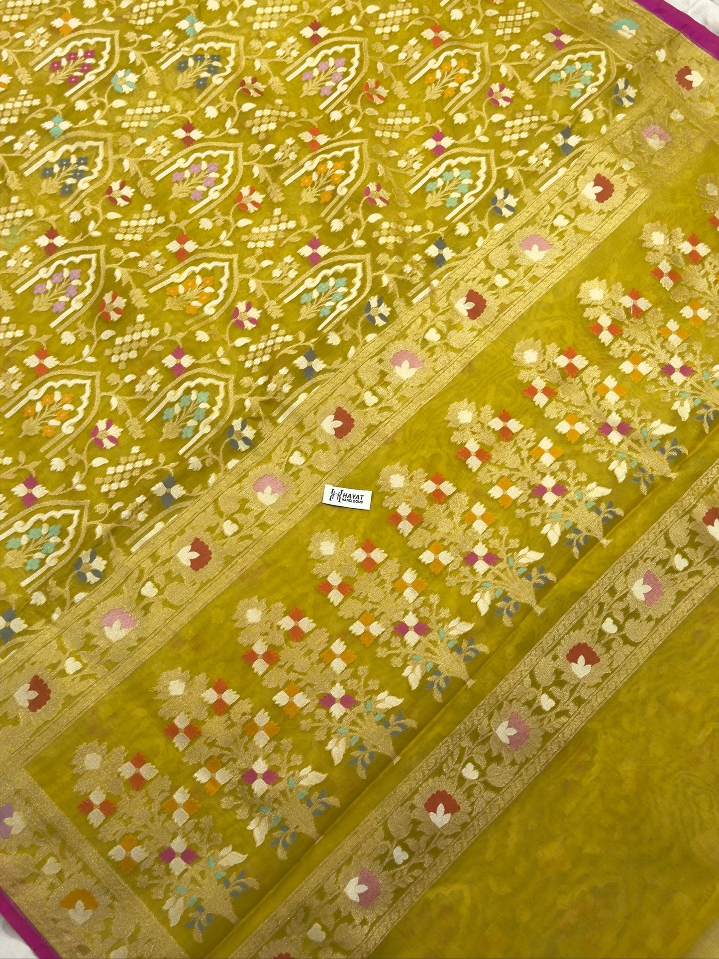 Lime Green Banarasi Kora Jamdani Silk Handwoven Saree