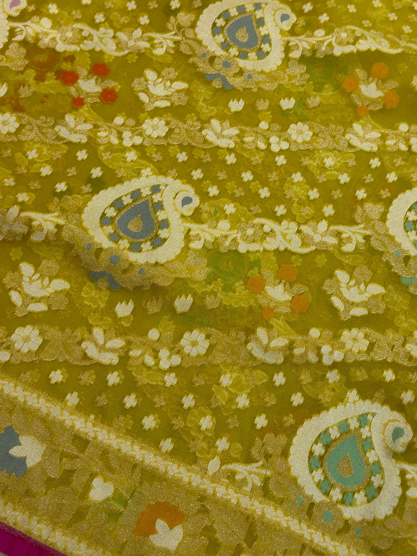Lime Green Banarasi Kora Jamdani Silk Handwoven Saree