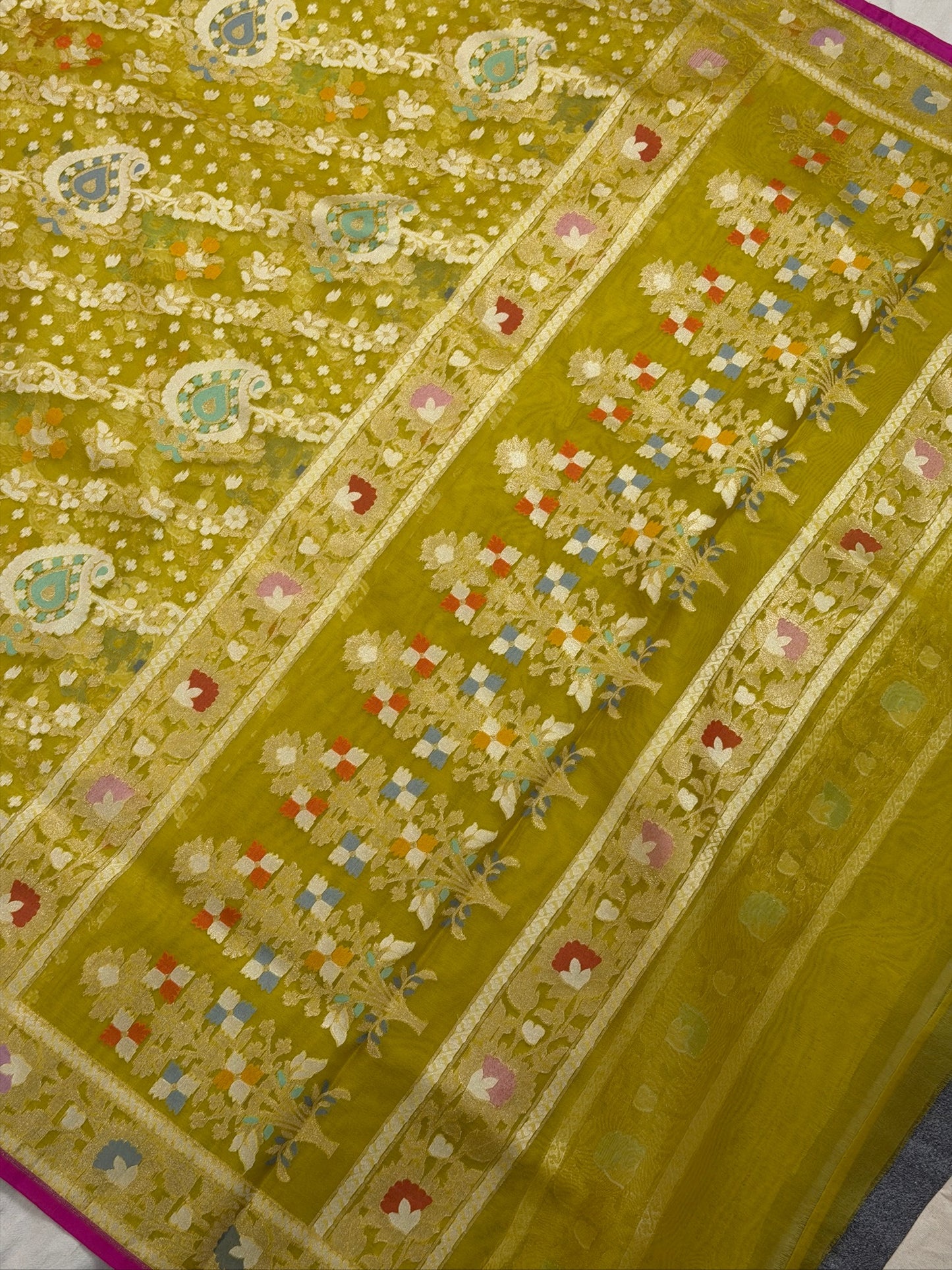 Lime Green Banarasi Kora Jamdani Silk Handwoven Saree