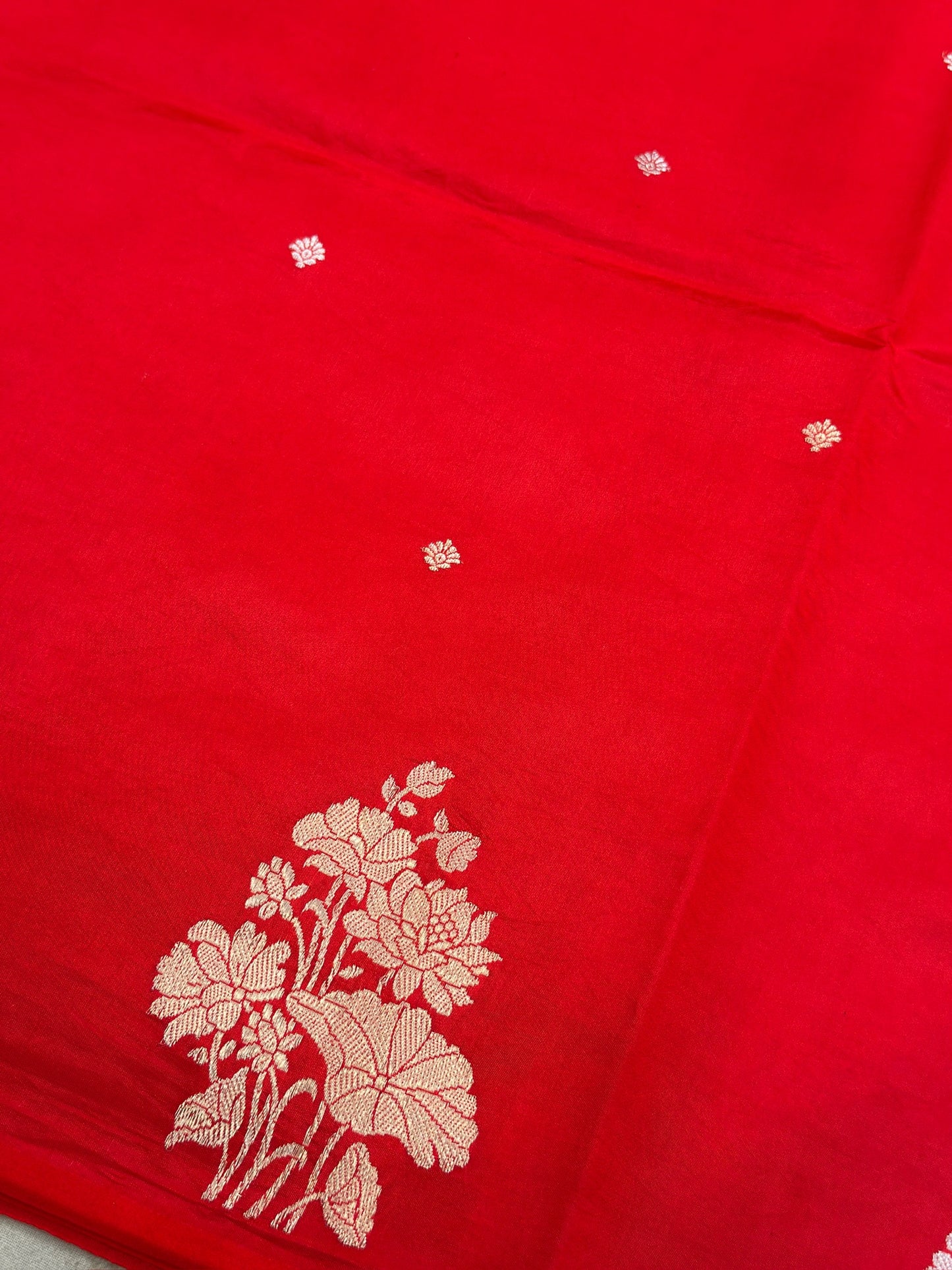 Red Pure Katan Silk Handwoven Saree