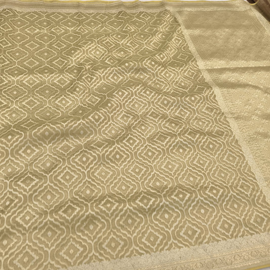Pure Kora Tissue Handloom Banarasi Saree