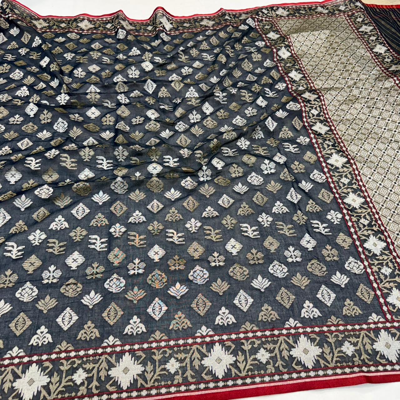 Pure Cotton Ektara Jamdani Cutwork Banarasi Saree