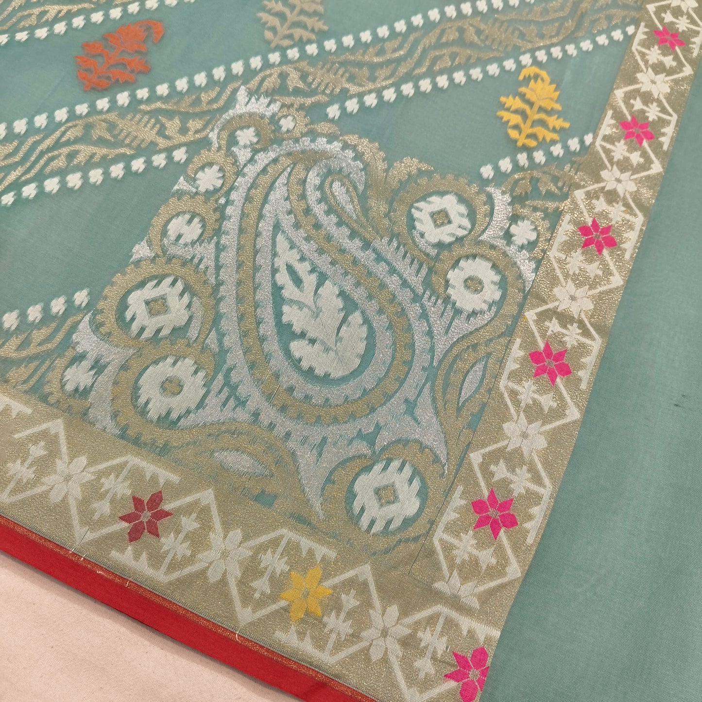 Pure Kora Silk Ektara Tilfi Cutwork Jamdani Banarasi Saree