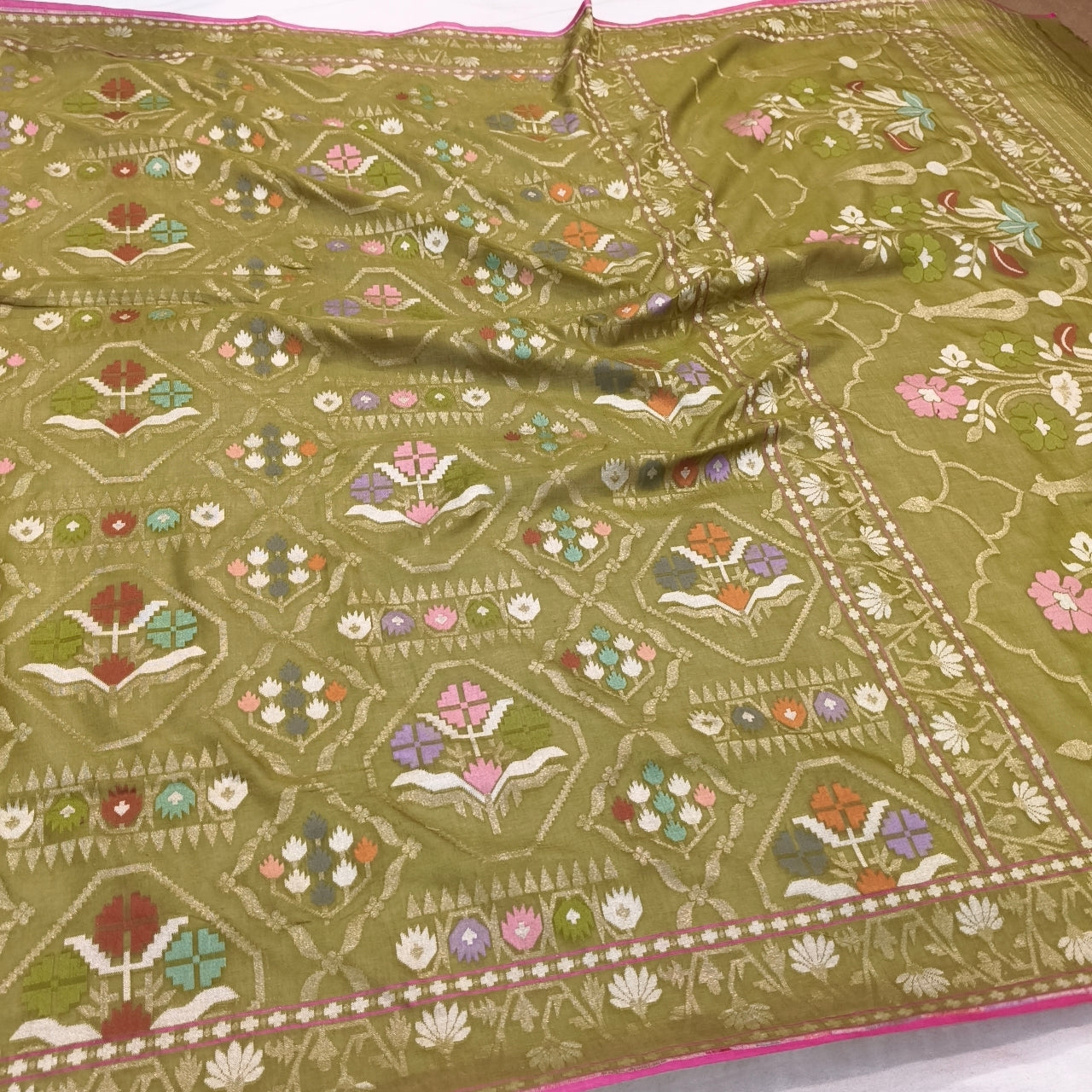 Pure Cotton Ektara Tilfi Jamdani Cutwork Banarasi Saree