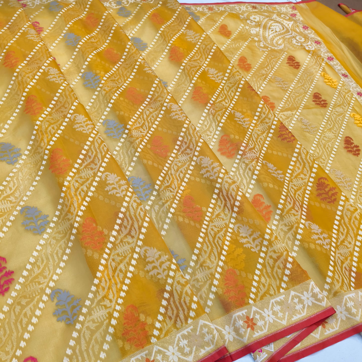 Pure Kora Silk Ektara Tilfi Cutwork Jamdani Banarasi Saree