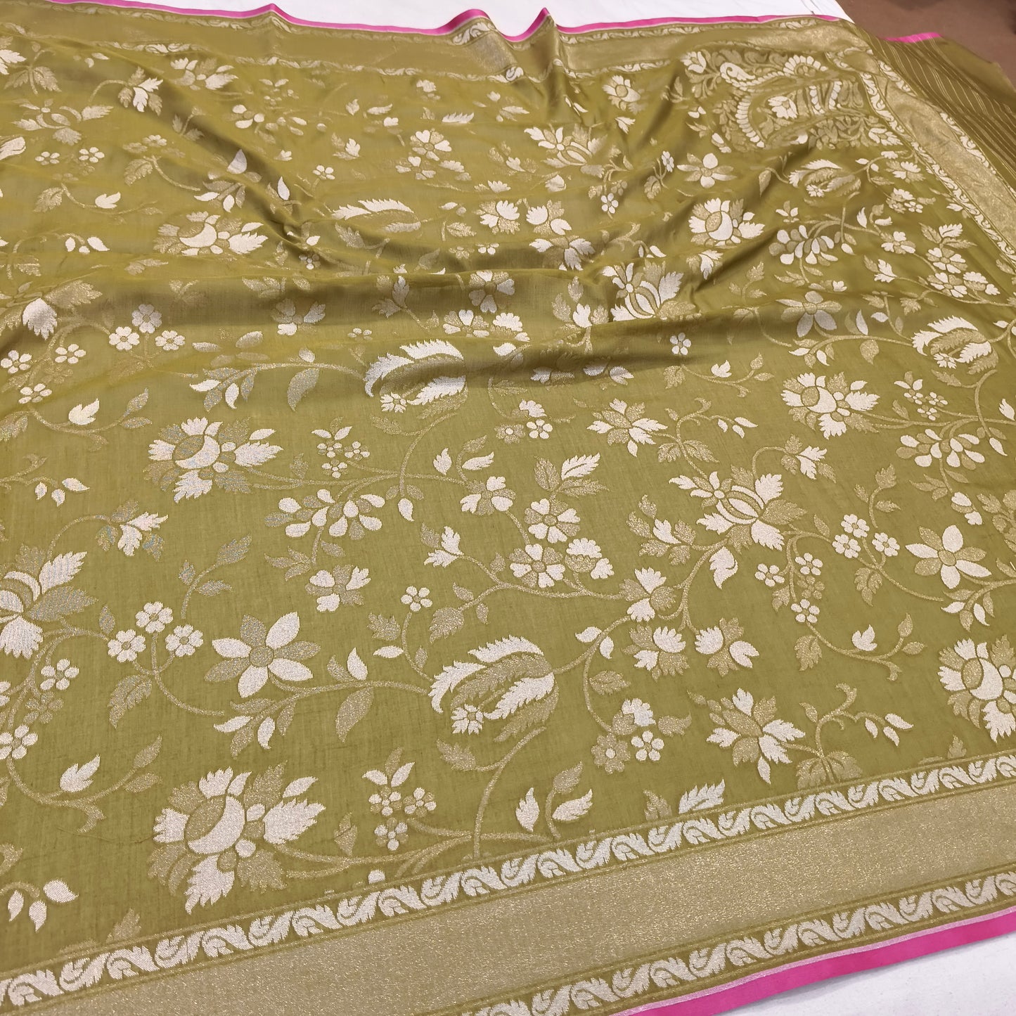 Pure Cotton Ektara Alfi Cutwork Jamdani Banarasi Saree